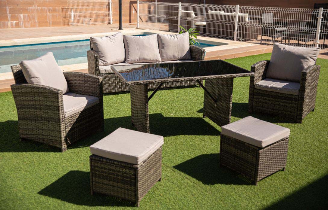 Sofa + Mesa + 2 Sillones+ 2 pufs de Ratan PE. Muebles de Jardin y Terraza